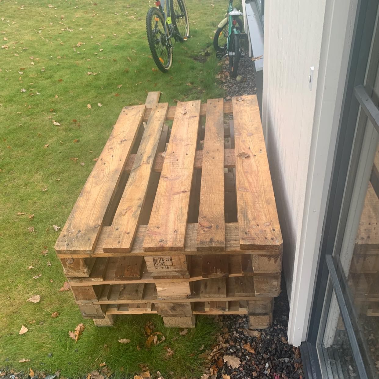 image of Lastpallar, plywood - Huddinge