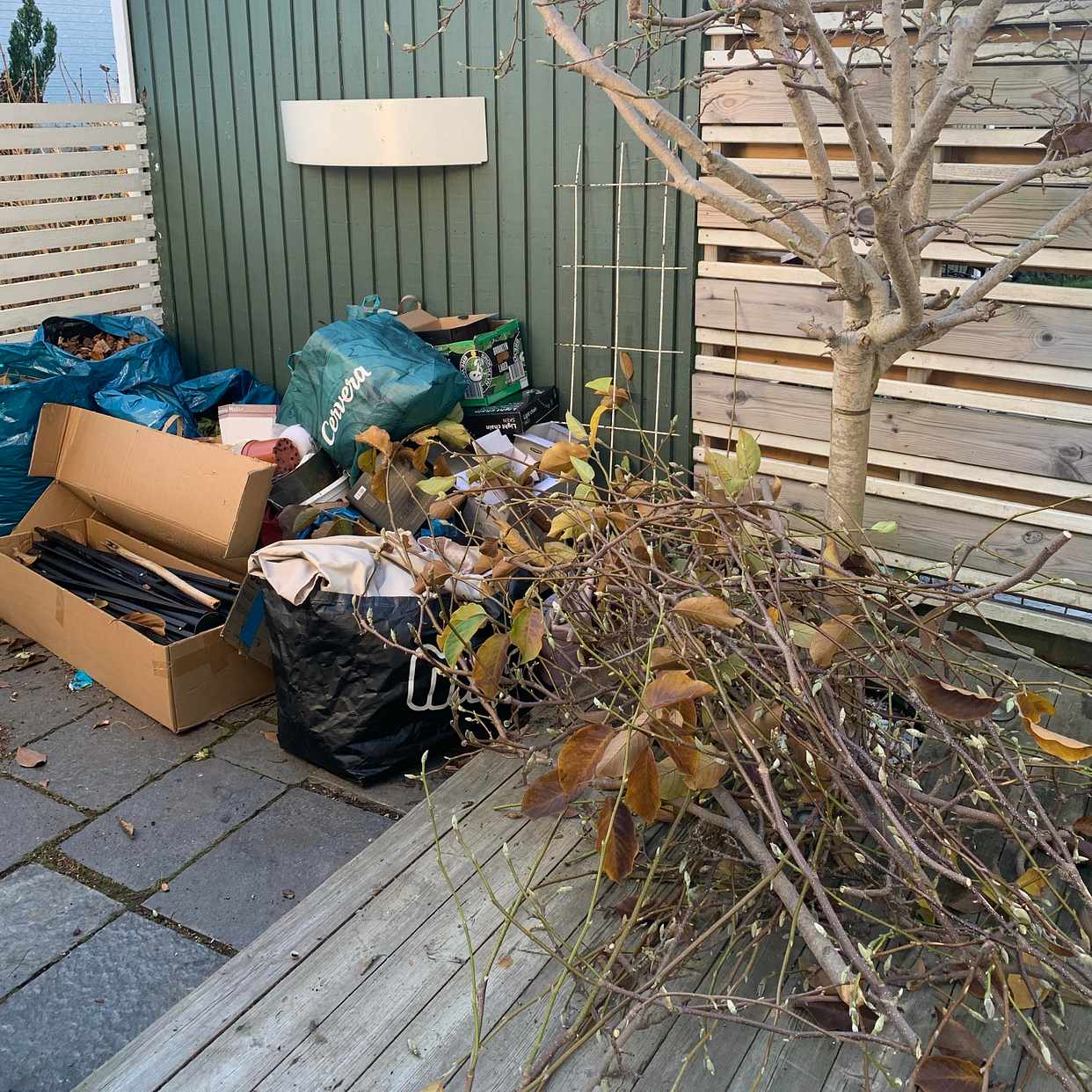 image of Hämtning av div avfall - Täby