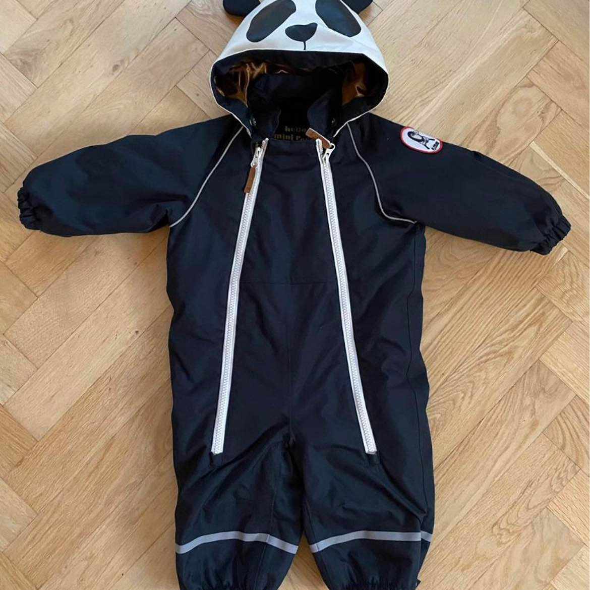 image of Hämta en overall och lämn - 