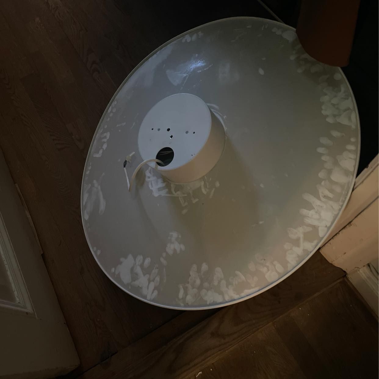 image of Kartonger, plast, lampa - Stockholm
