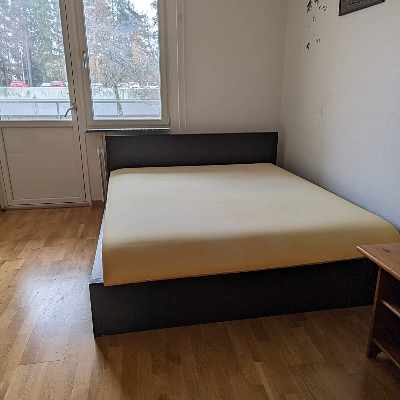 image of Bed+mattress to be moved  - 