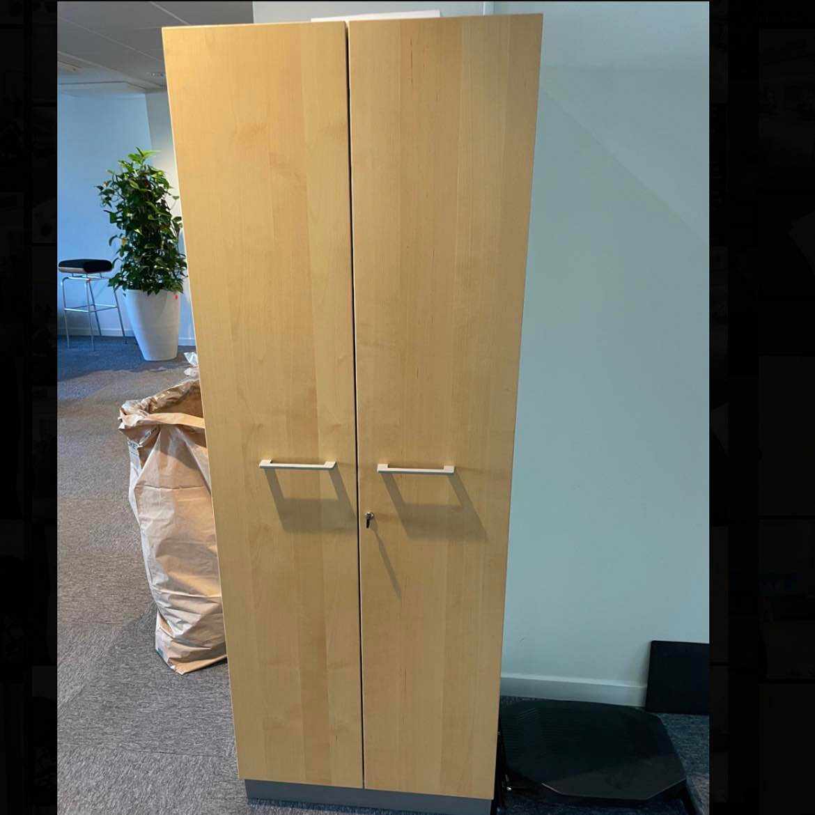 image of Move smaller wardrobe - 