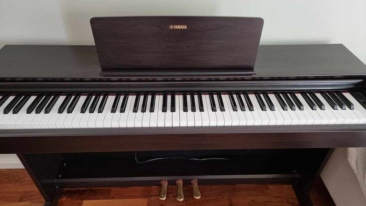 image of Digitalpiano Yamaha - 