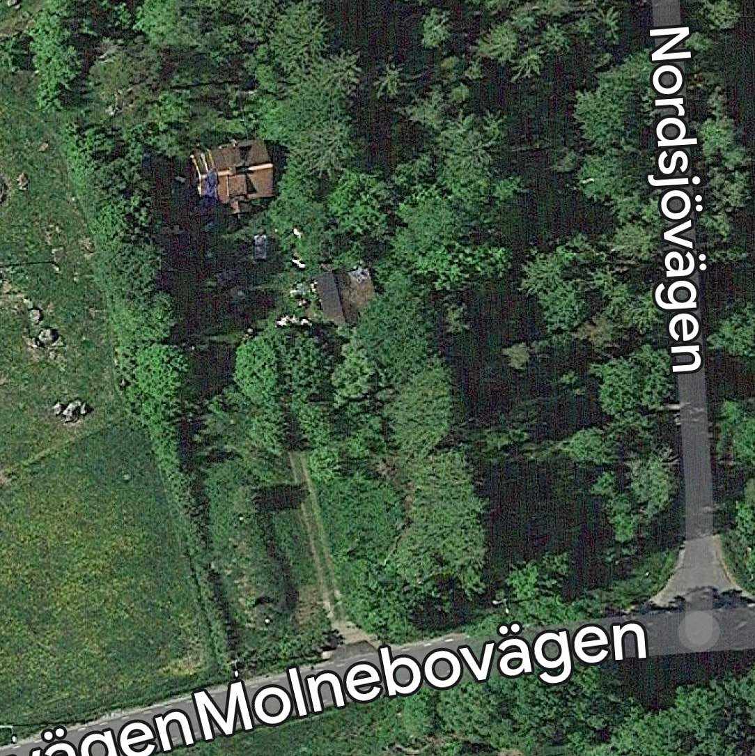 image of Köra skräp till återvinn - Heby