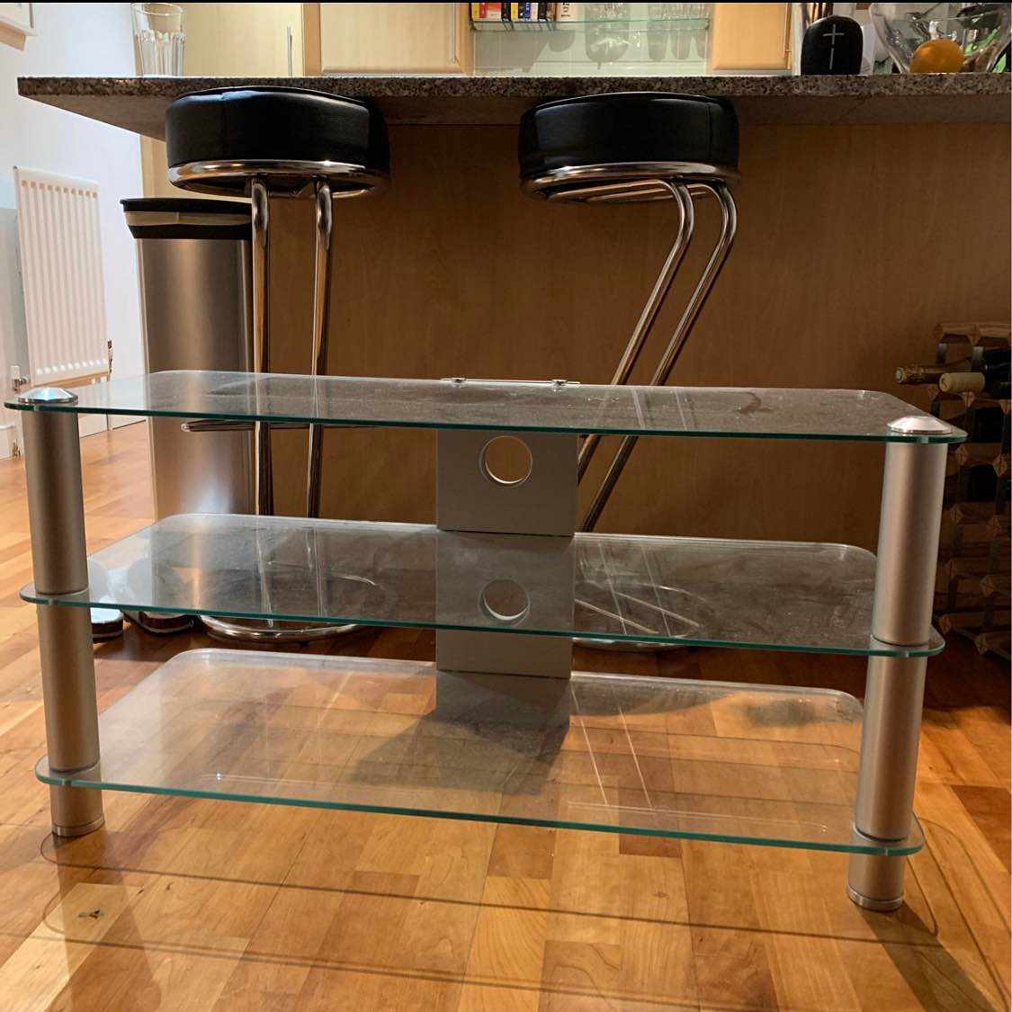 image of Free Glass TV Stand - London