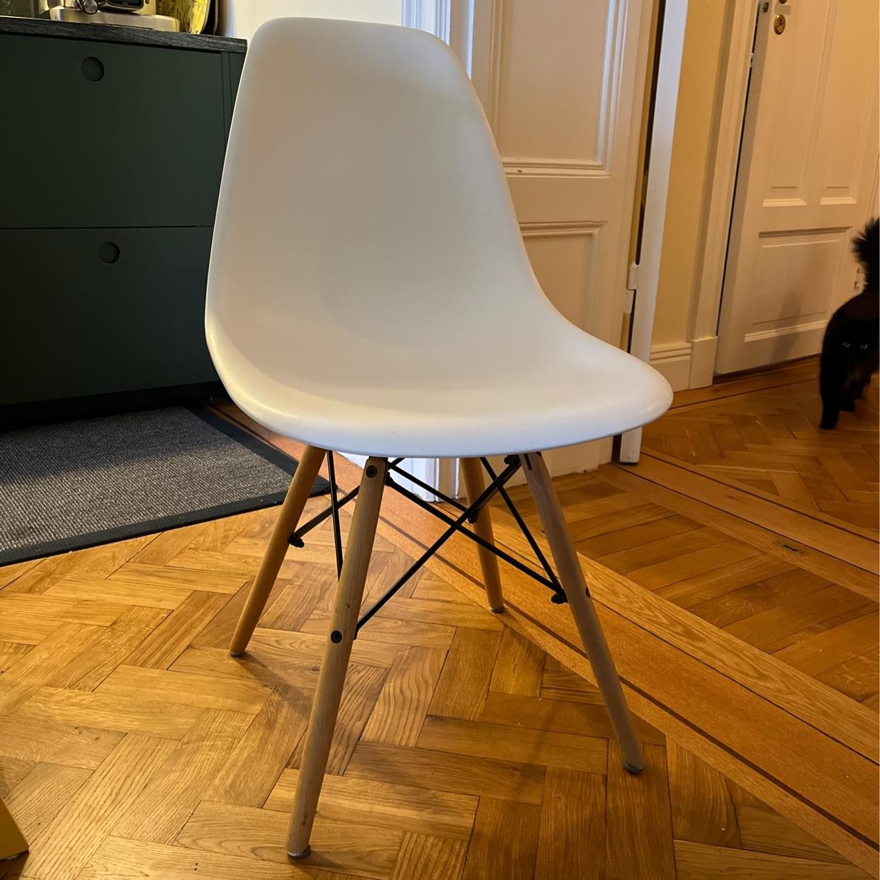 image of Eames-kopior skänkes - Stockholms Stad