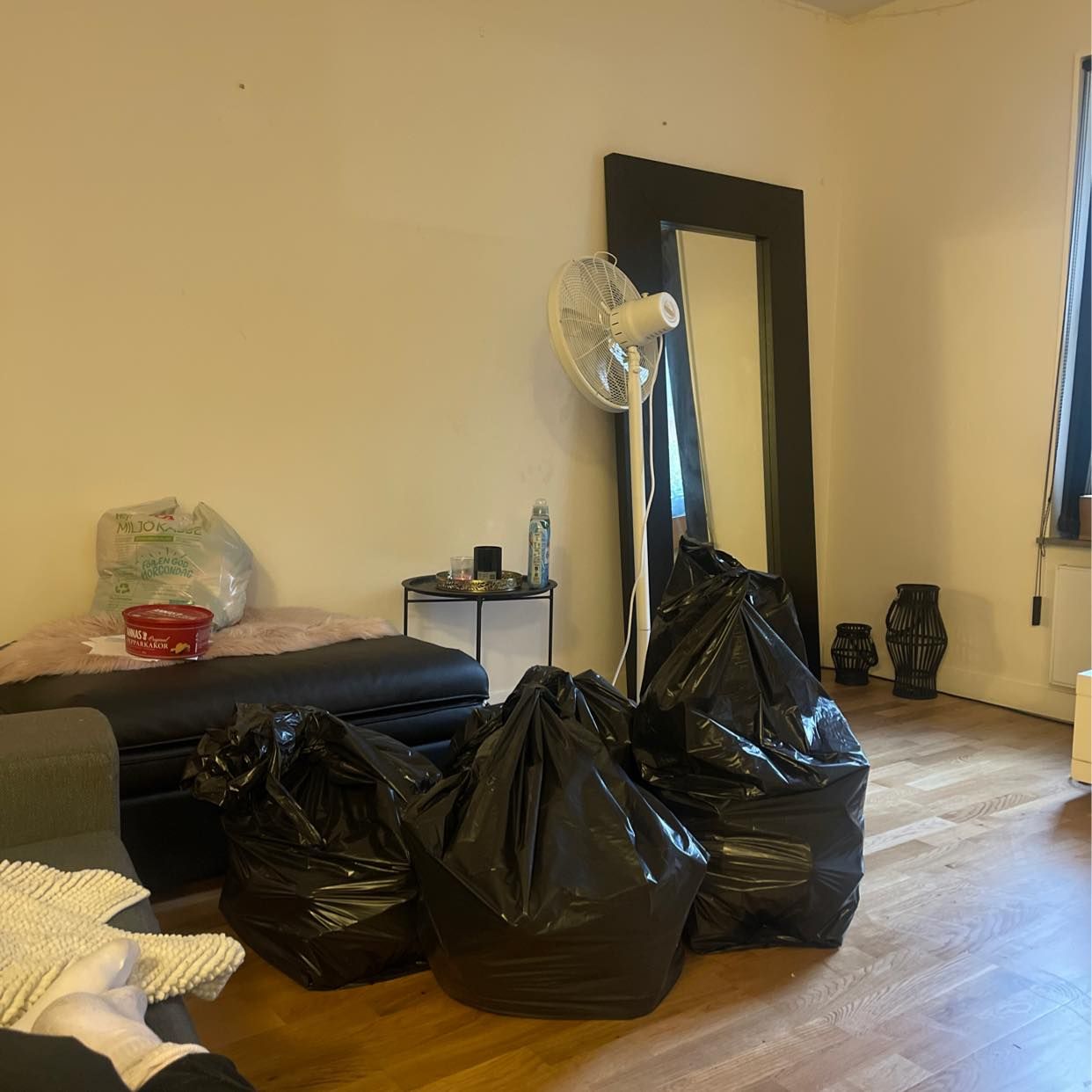 image of Allt ska bort!!! - Göteborg