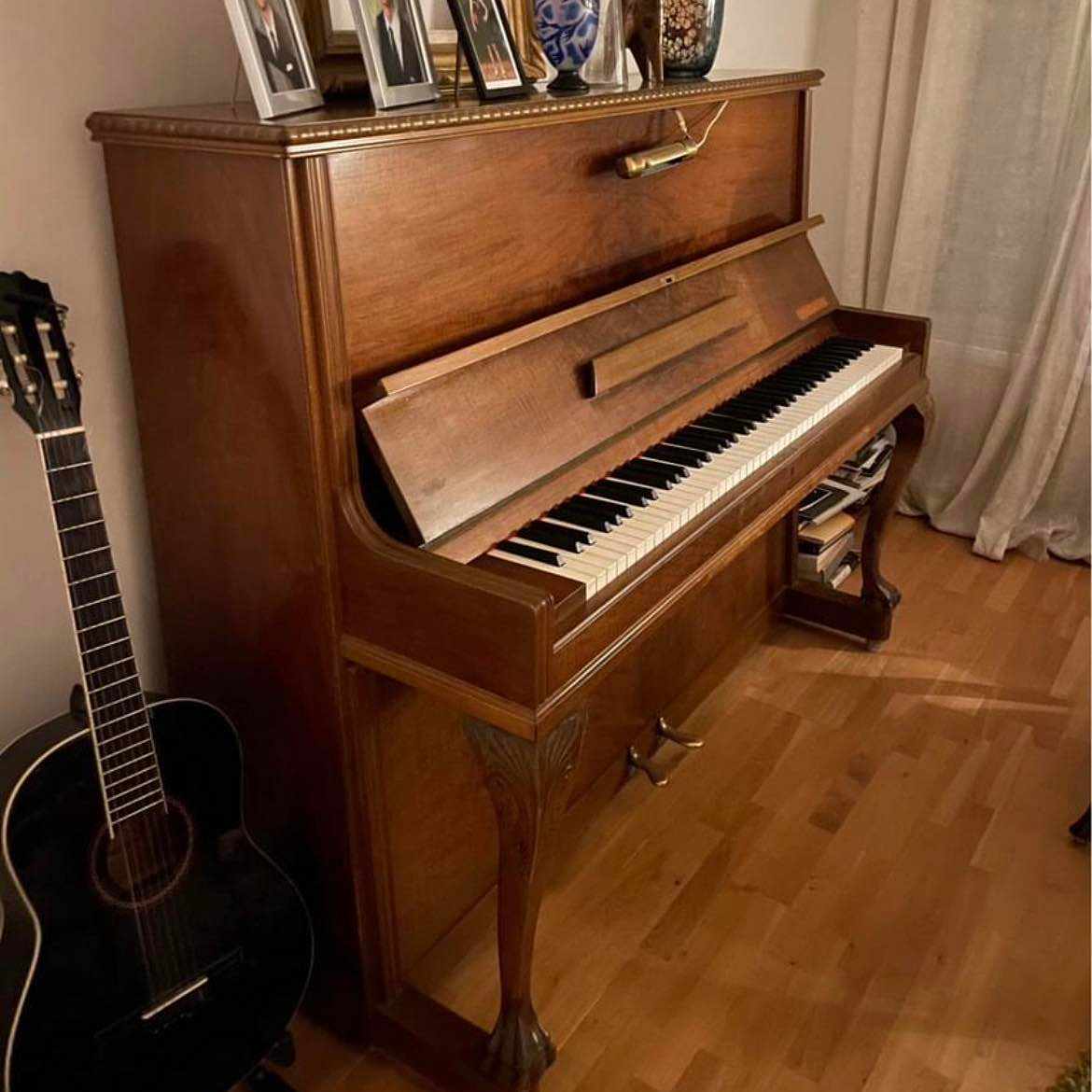 image of Hämta och leverera piano - 