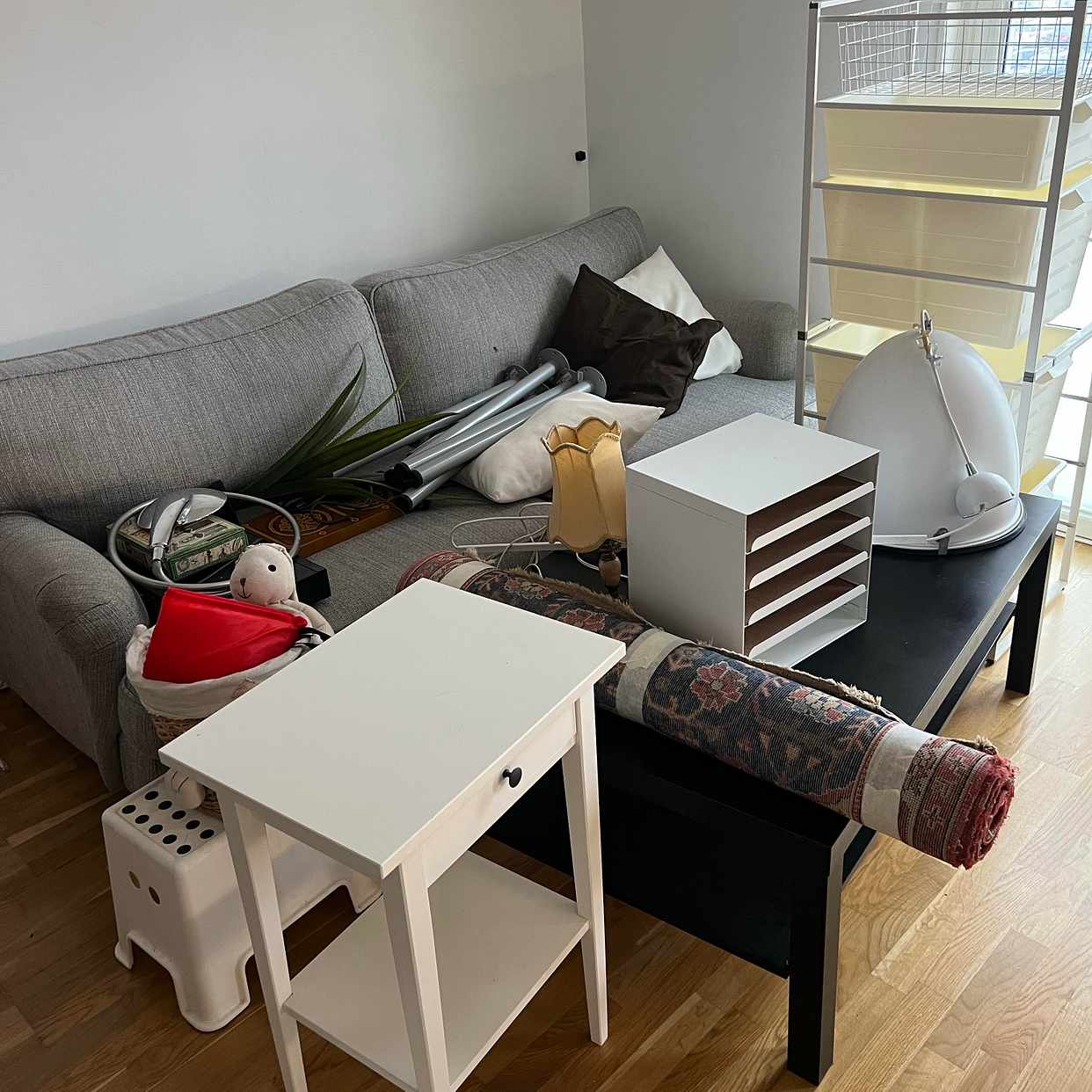 image of Måste bort idag - Tyresö