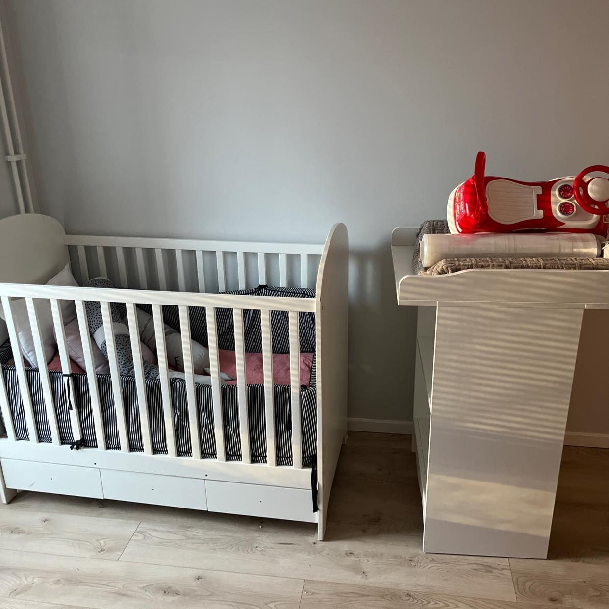 image of Flytt obs finns tunga sak - 
