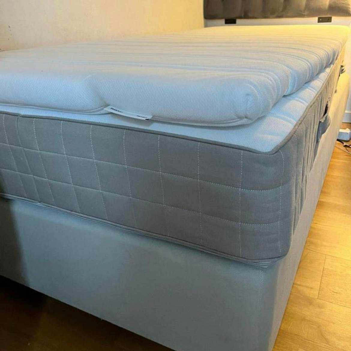 image of Flytta 90x200 säng - 