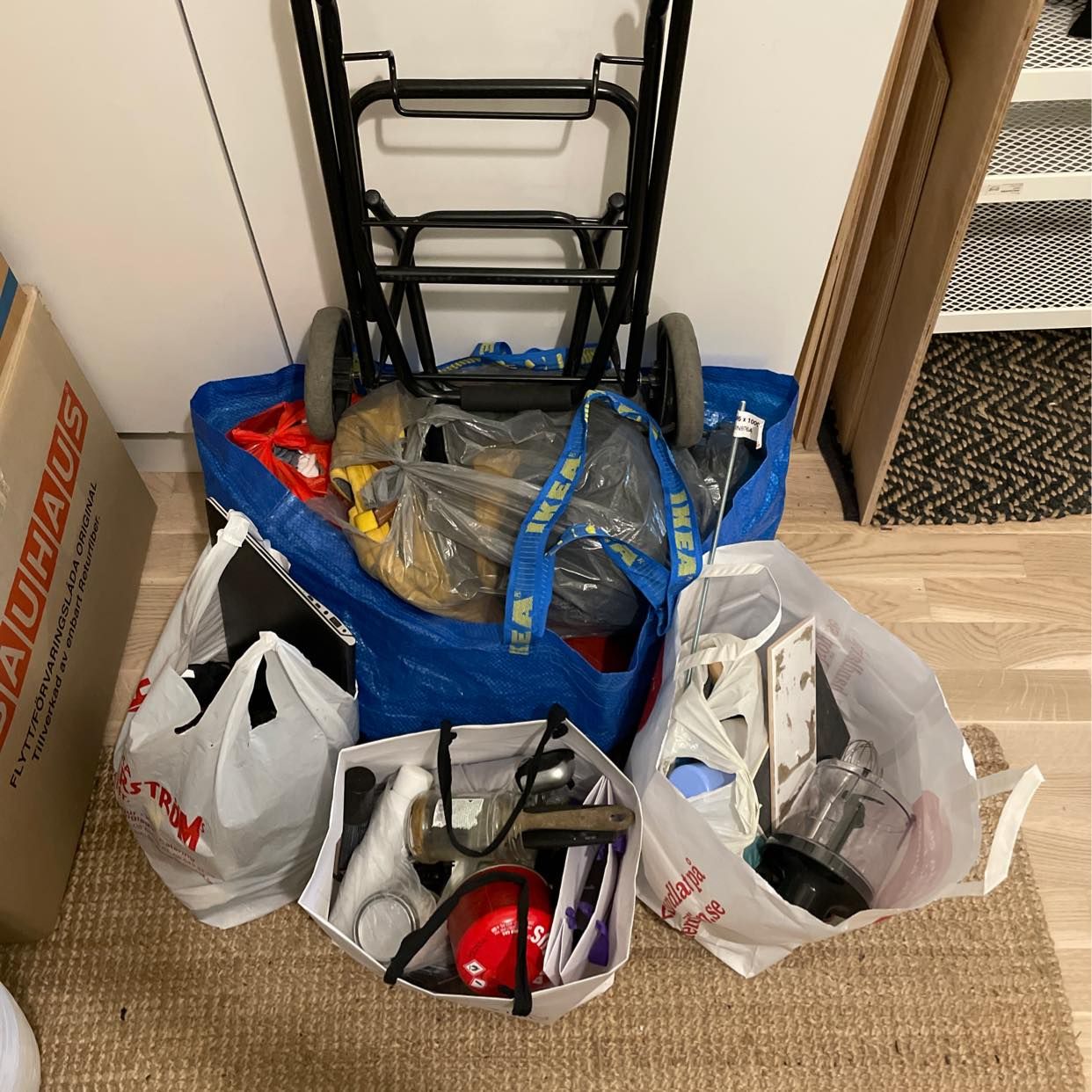 image of Recycling (mixed) - Nacka
