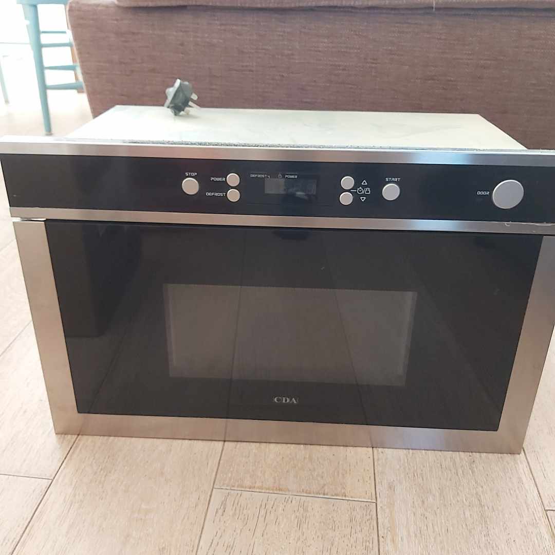 Broken microwave London Tiptapp