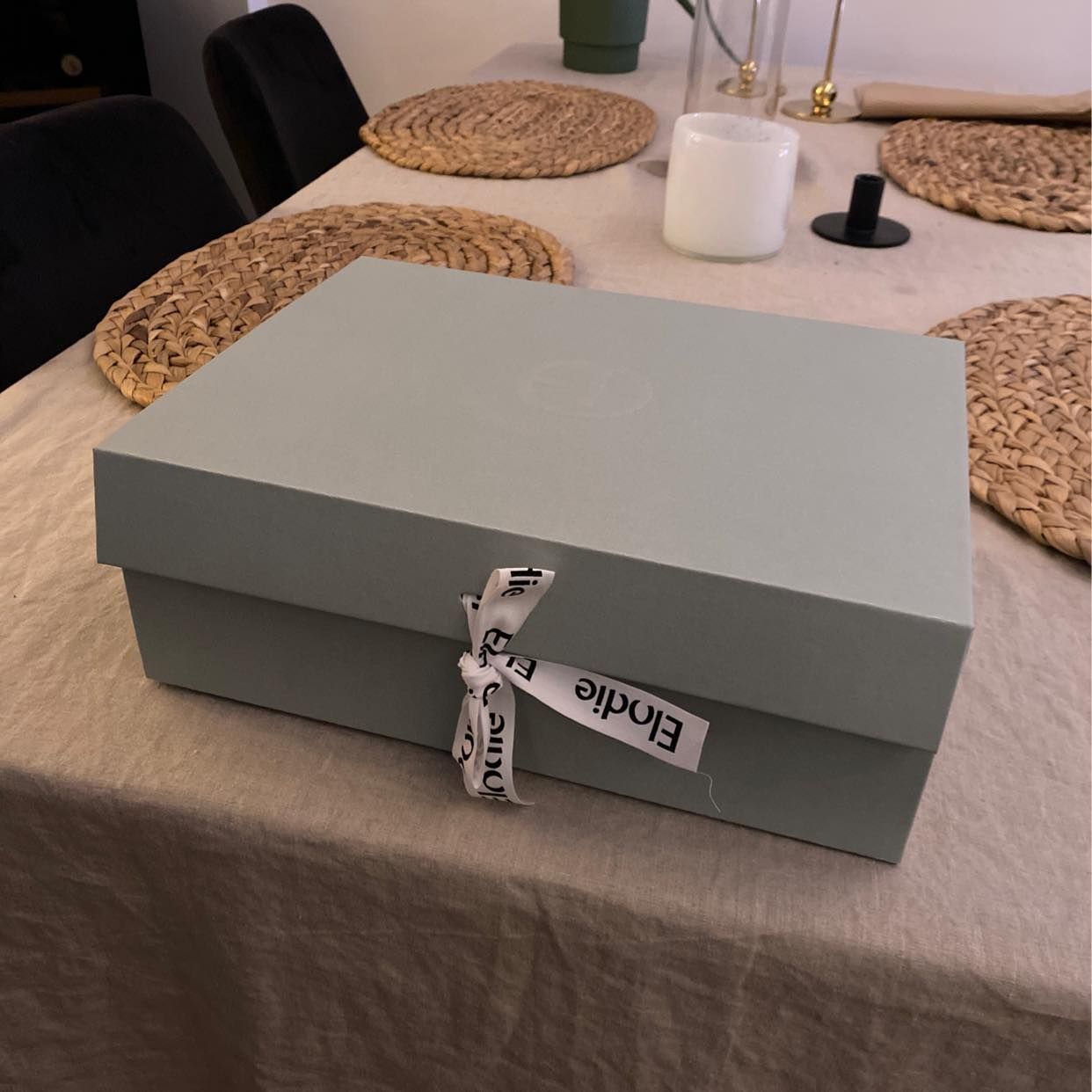 image of Lämna ett paket - 
