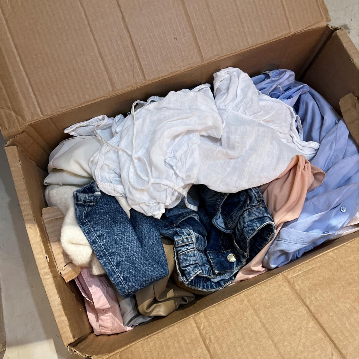 image of Woman Clothes size XS/S - Stockholm