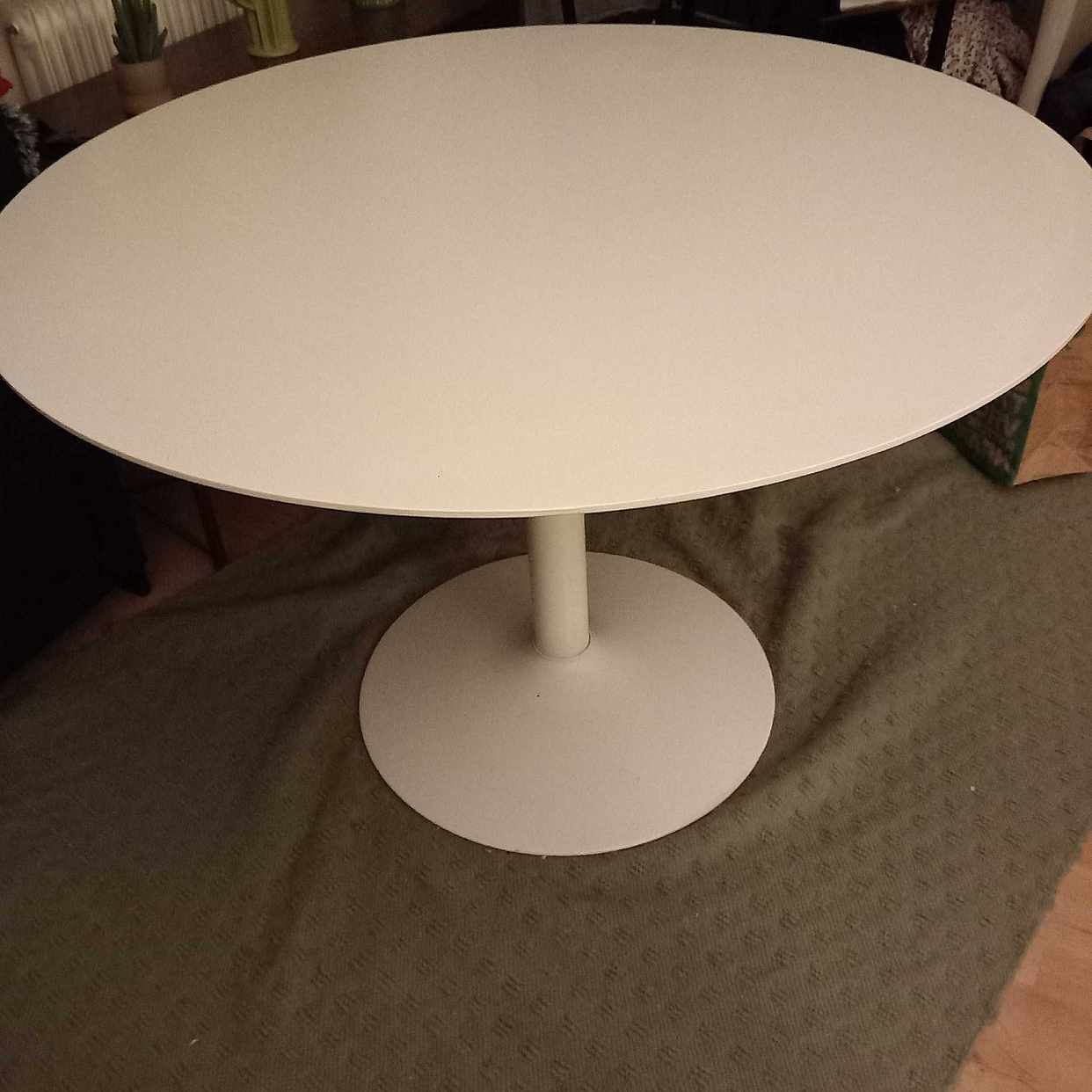 image of Matbord 110 cm diameter - Hallsberg