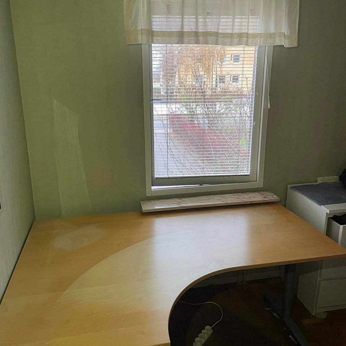 image of Återbruk av skrivbord - Malmö