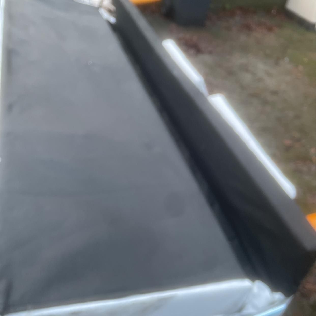 Collect furniture Adamsdown Tiptapp