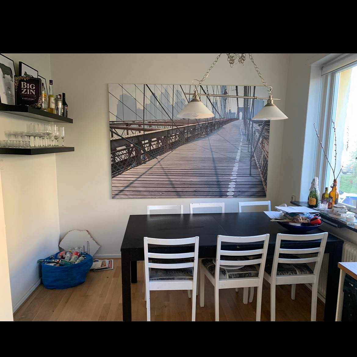 image of Free 8 person black table - Bromma