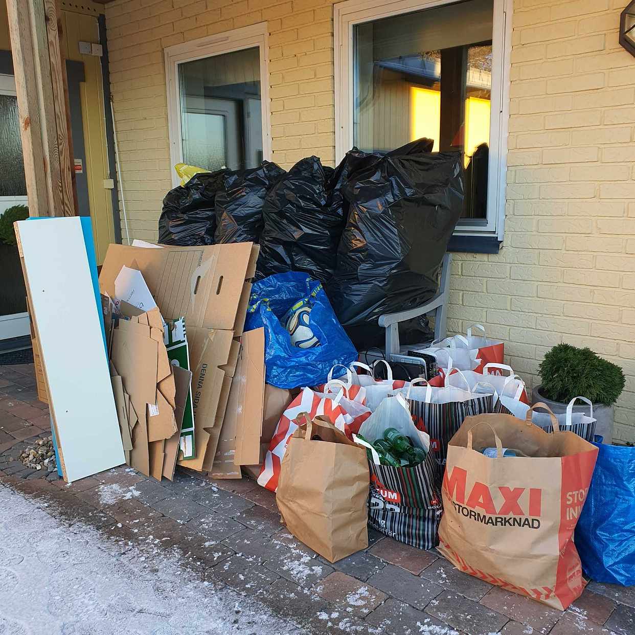 image of Diverse till återvinning - Sollentuna