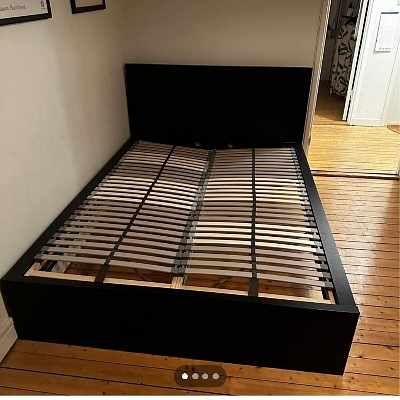 image of Transporting a bed - 