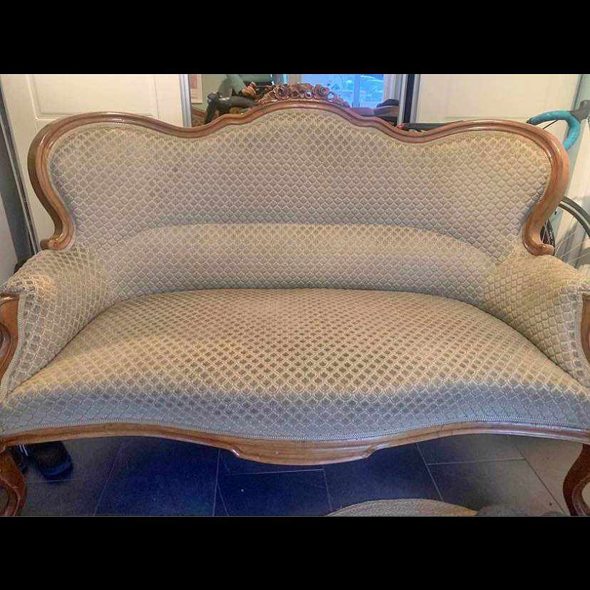 image of leverera liten soffa - 