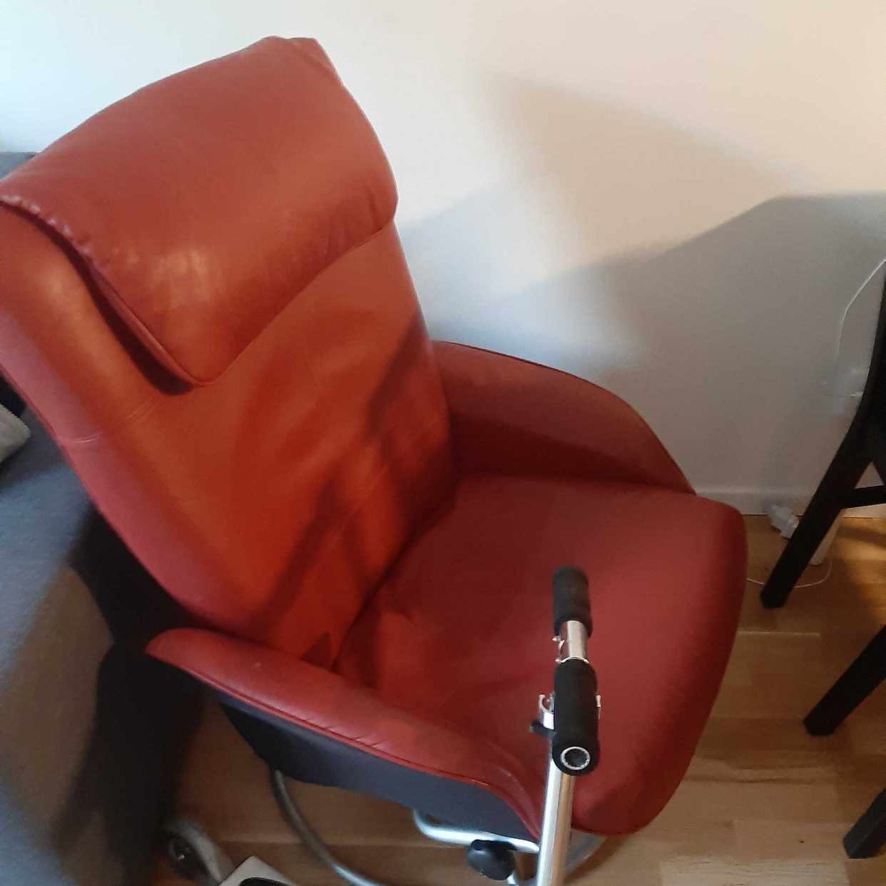 image of Scooter, table&6 chairs - Skärholmen