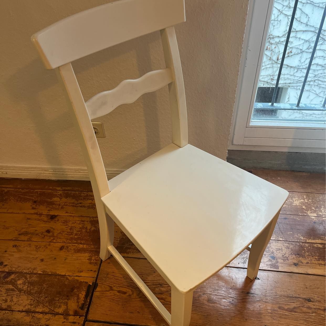 image of Ein paar Möbel abholen un - Berlin