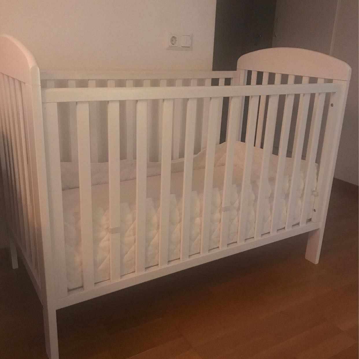image of Fin spjälsäng bortskänkes - 