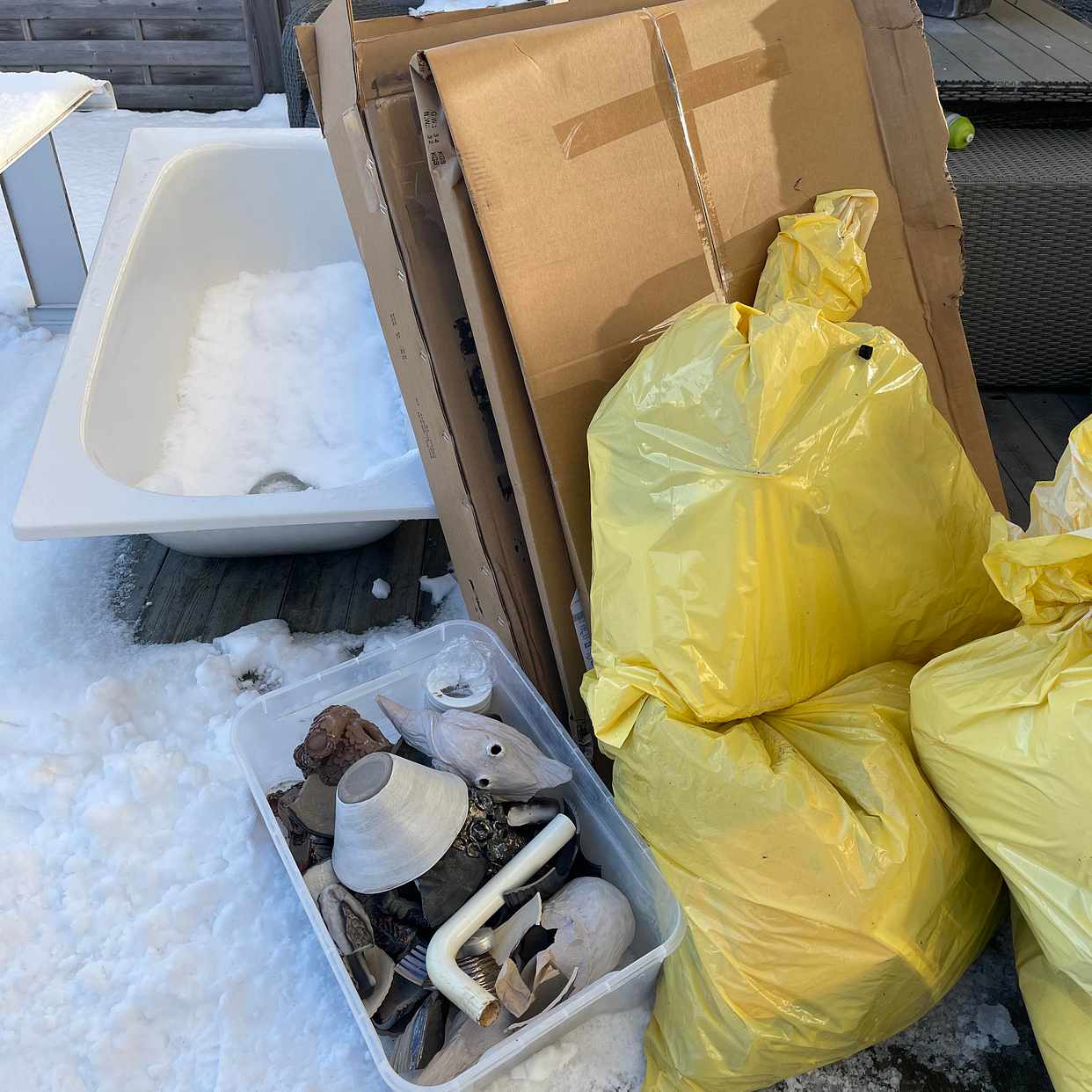 image of Litet badkar o blandat - Hisings Kärra