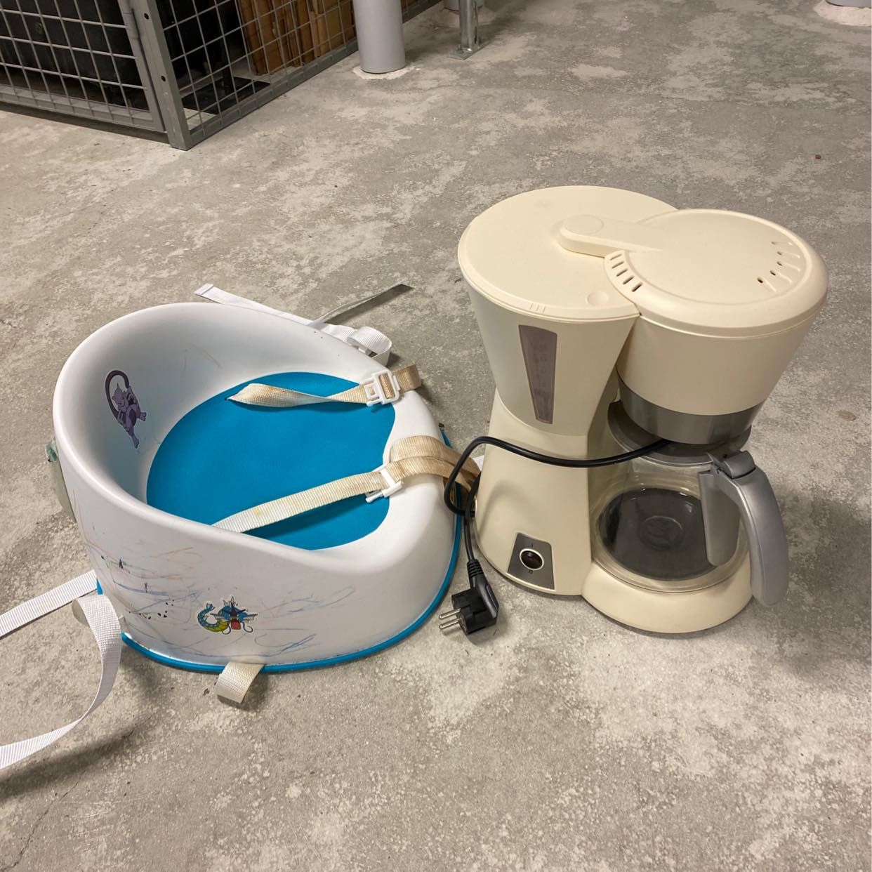 image of Coffe machine & barnsits - Sundbyberg