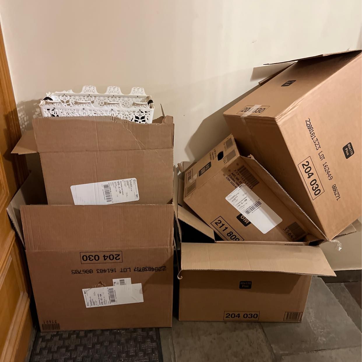 image of Cardboard, diapers - Stockholm