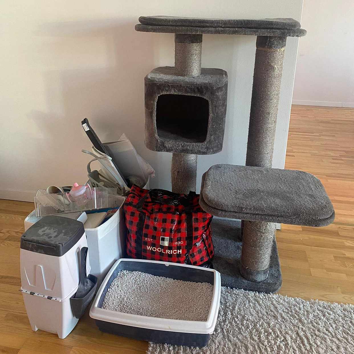 image of Cat tree- mixed bags - Friedrichshain-Kreuzberg