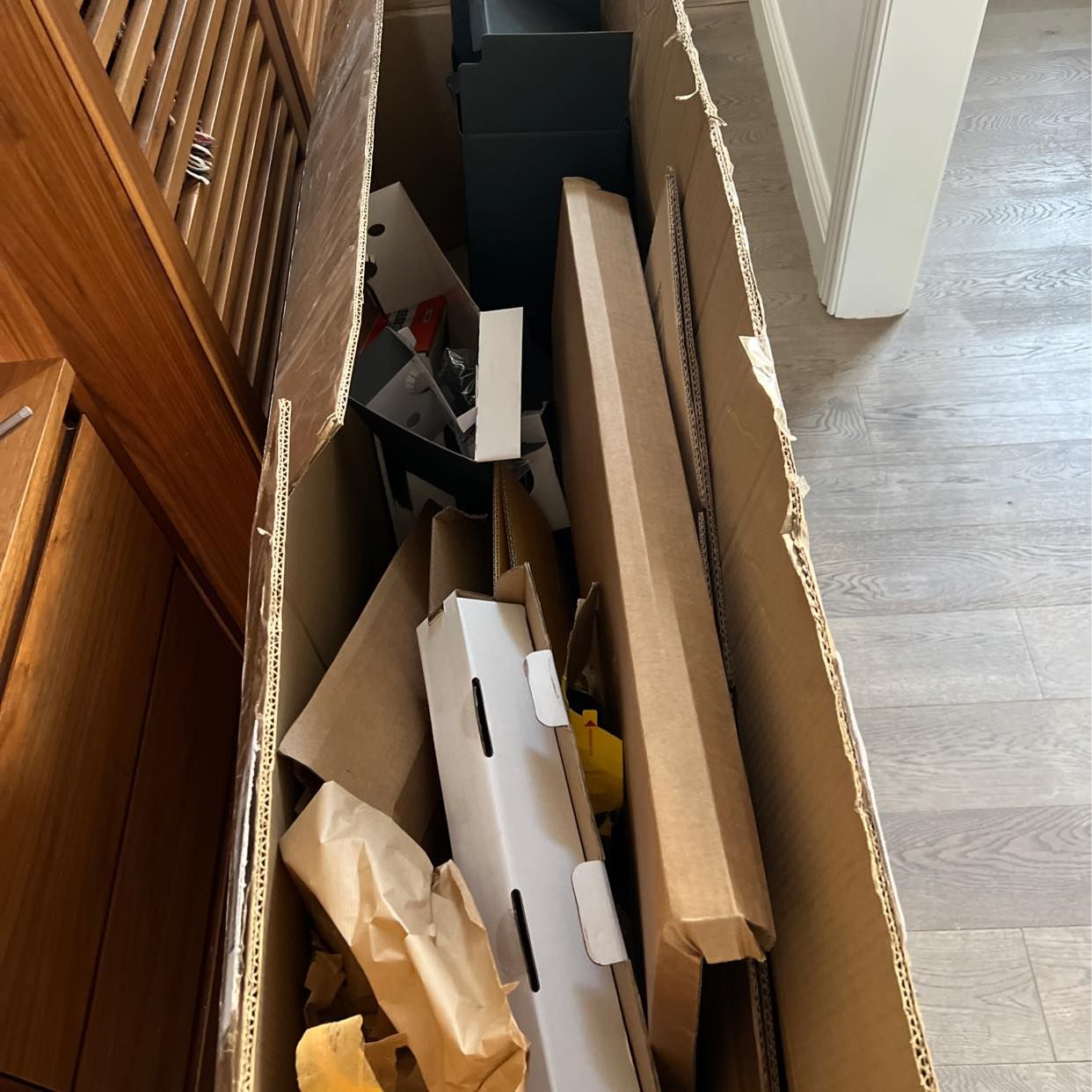 image of Cardboard packaging - London