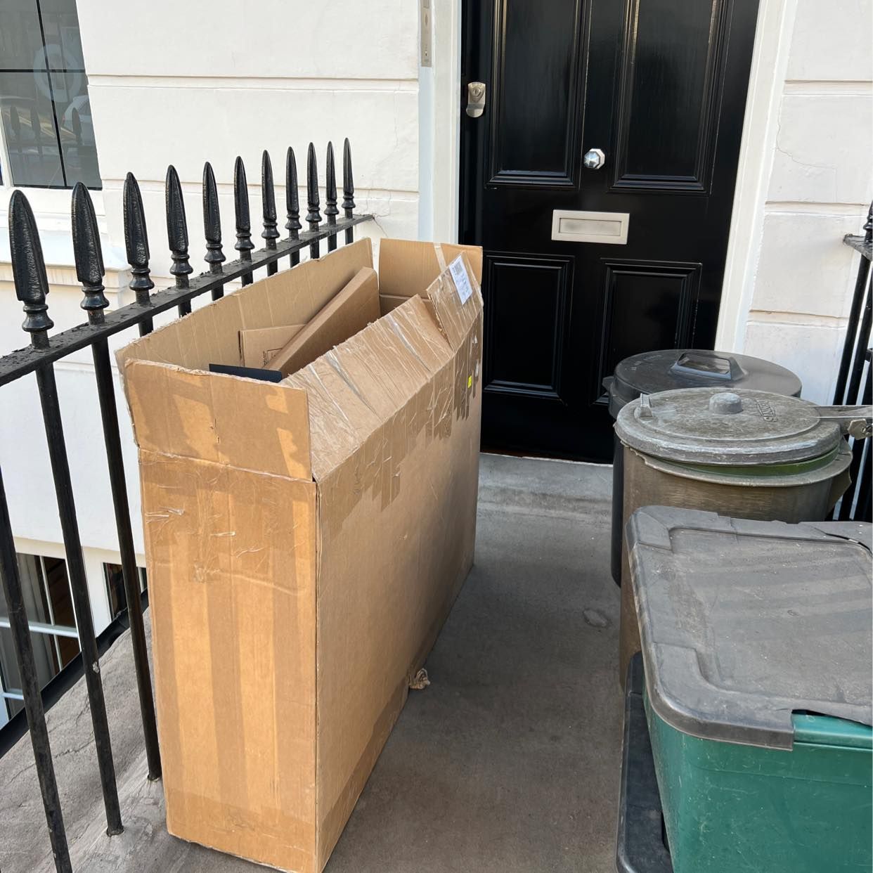 image of Cardboard packaging - London