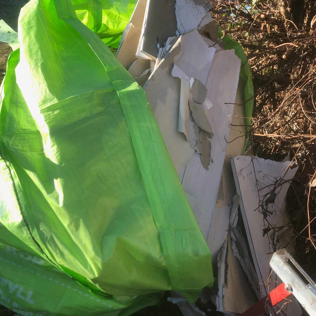 image of slänga byggavfall, kök - Järfälla