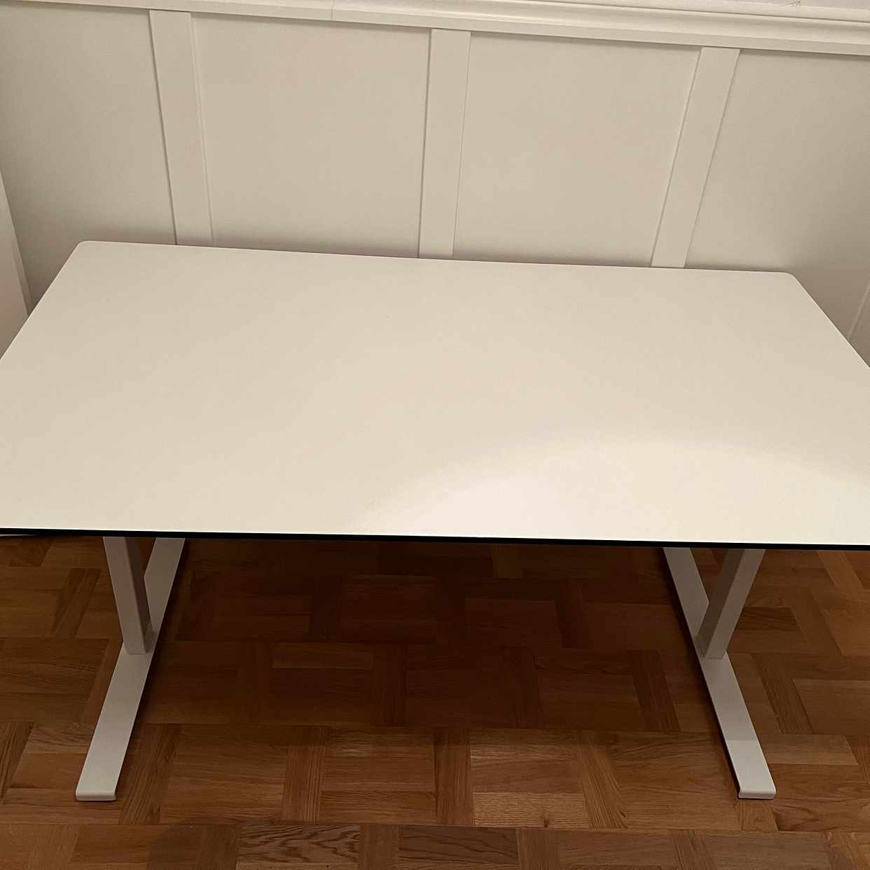 image of Work desk good condition - Stockholm