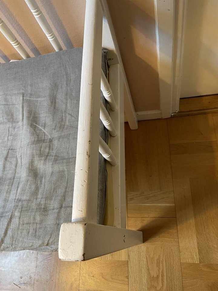 image of Liten kökssoffa - 