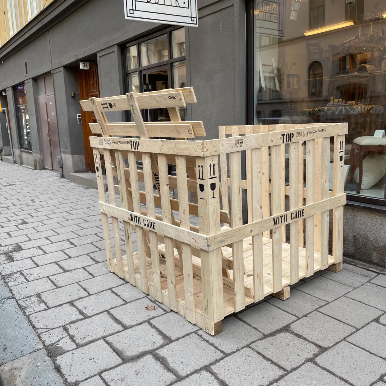 image of Återvinna träembalage - Stockholms Stad
