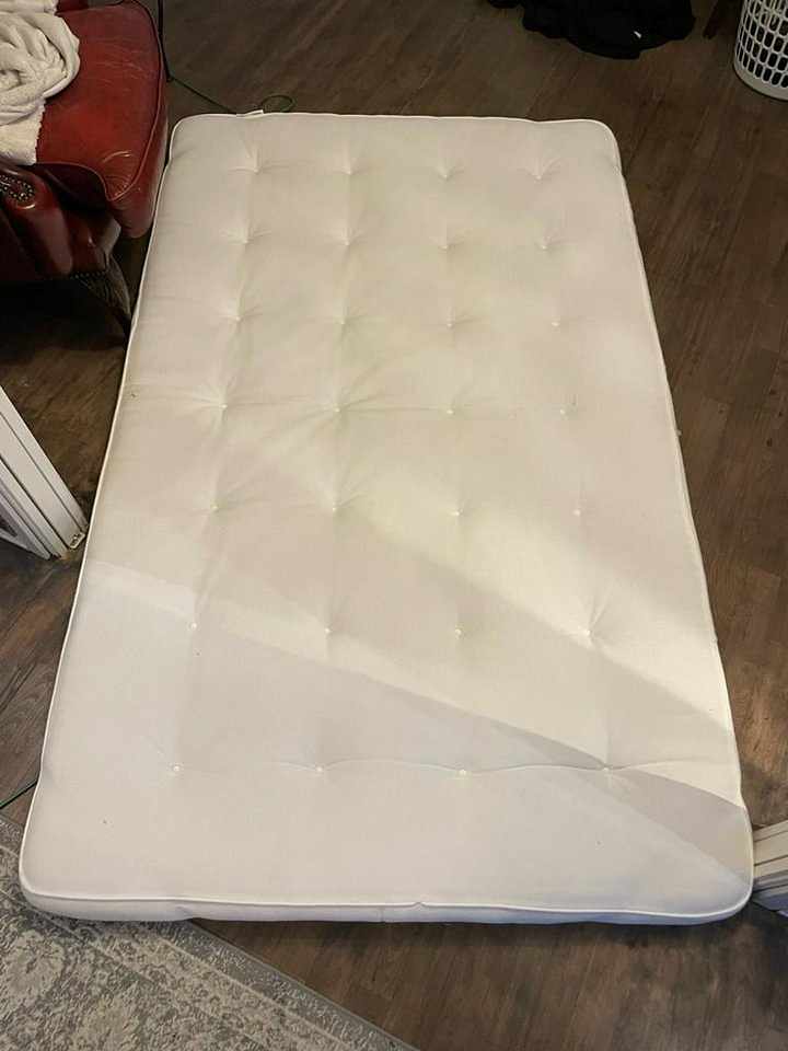 image of Sängstomme i järn 120 cm - 