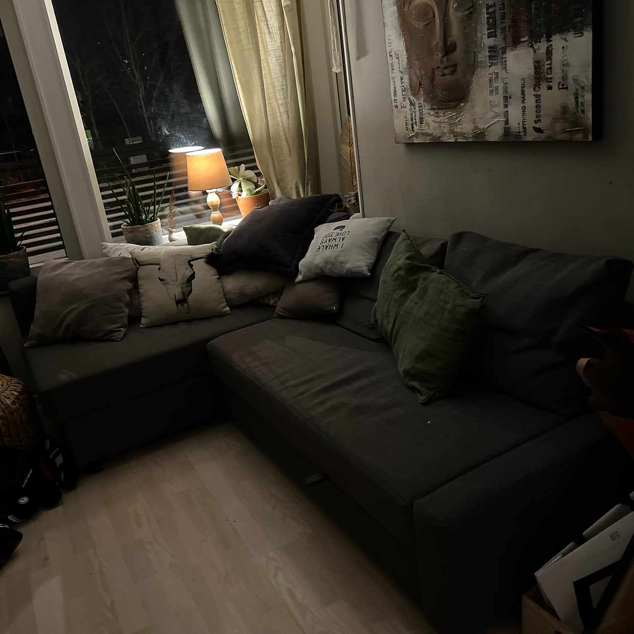 image of Soffa och liten pall - 