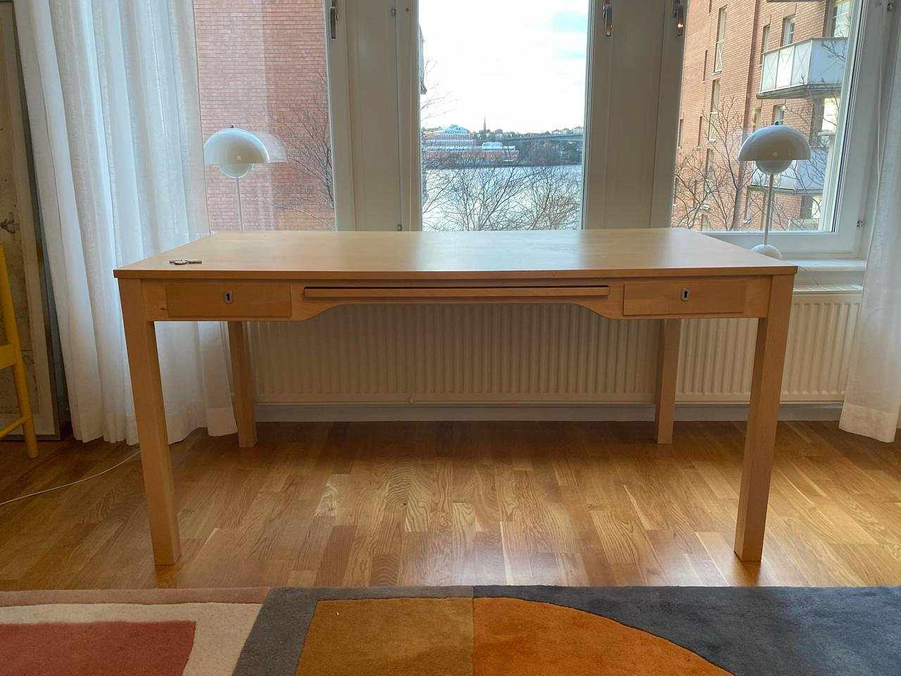 image of IKEA Stockholm skrivbord/ - 