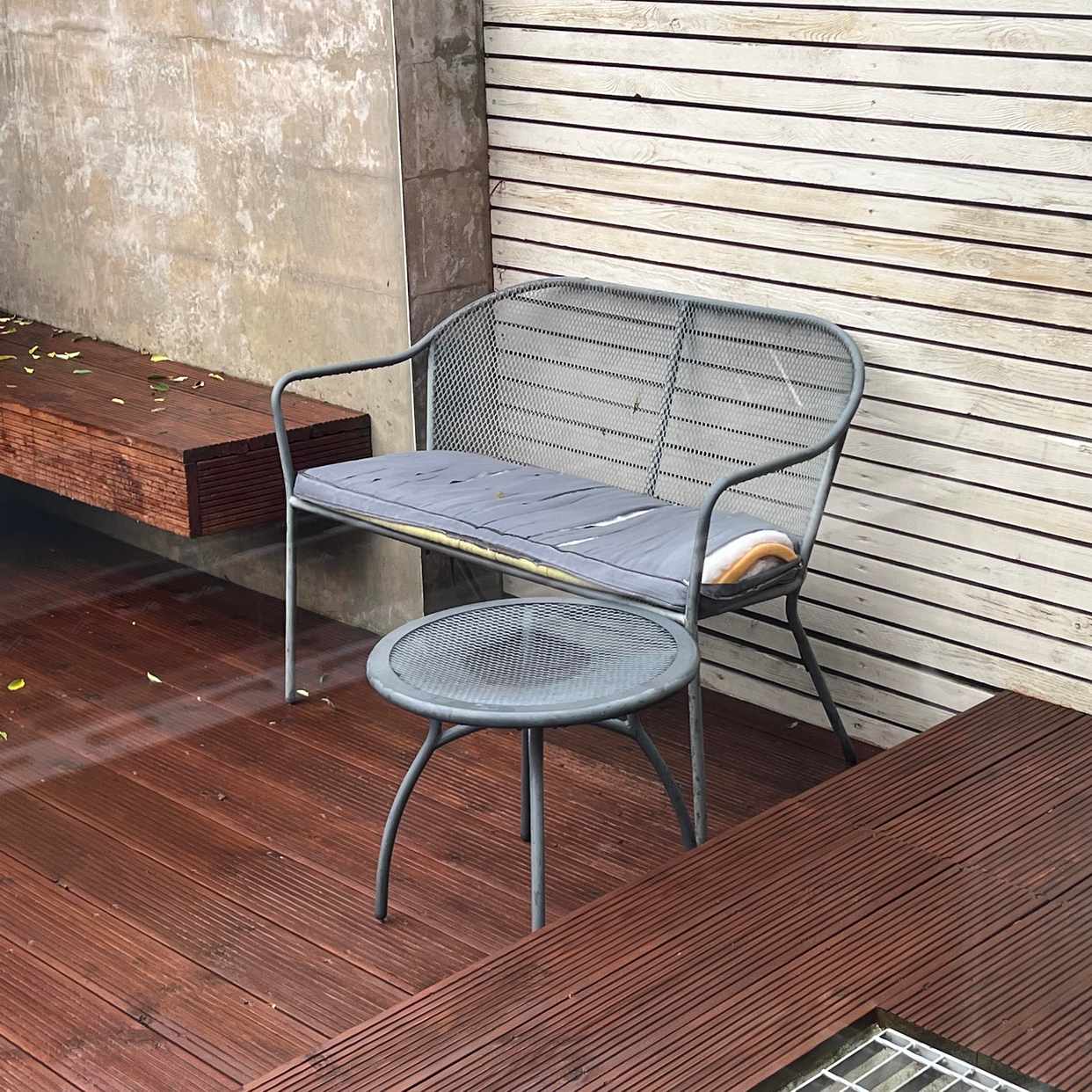 image of Garden Furniture - London