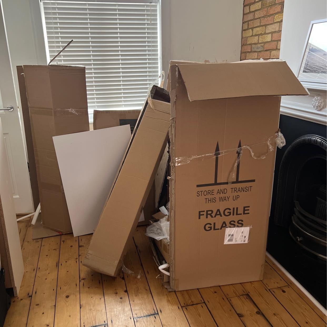 image of Removal of boxes - London