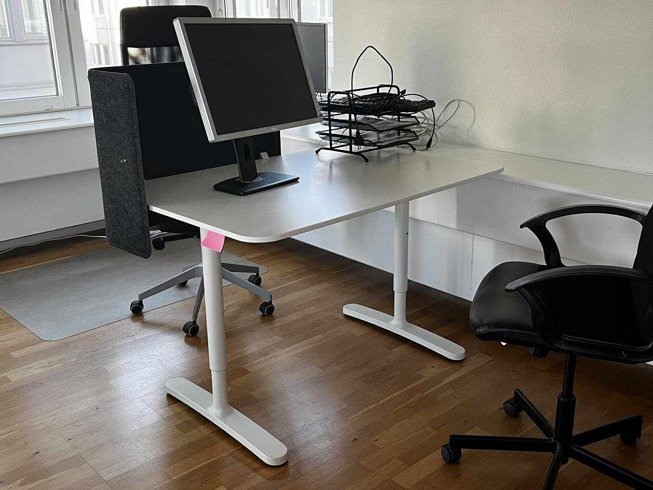 image of IKEA-möbler och utrustnin - 