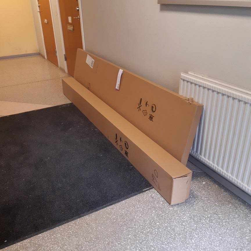 image of 2 tunga paket. Du hjälper - 
