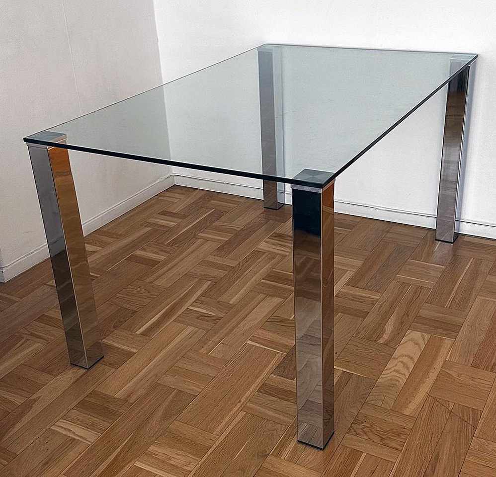 image of Matbord med glasskiva frå - 