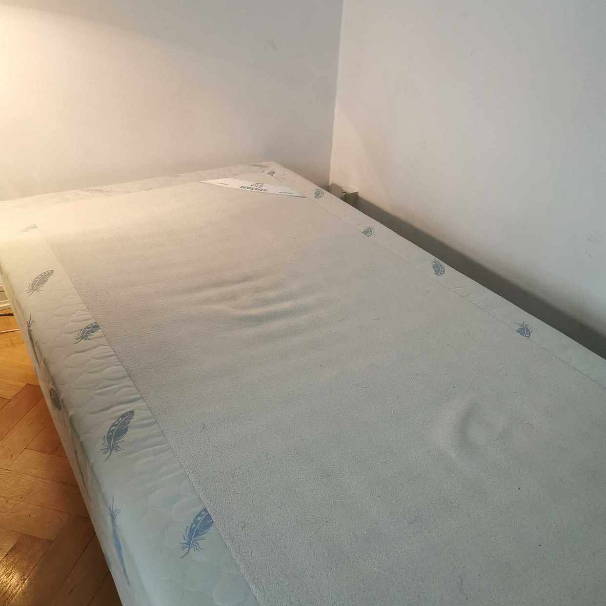 image of Säng 105 bredd - 