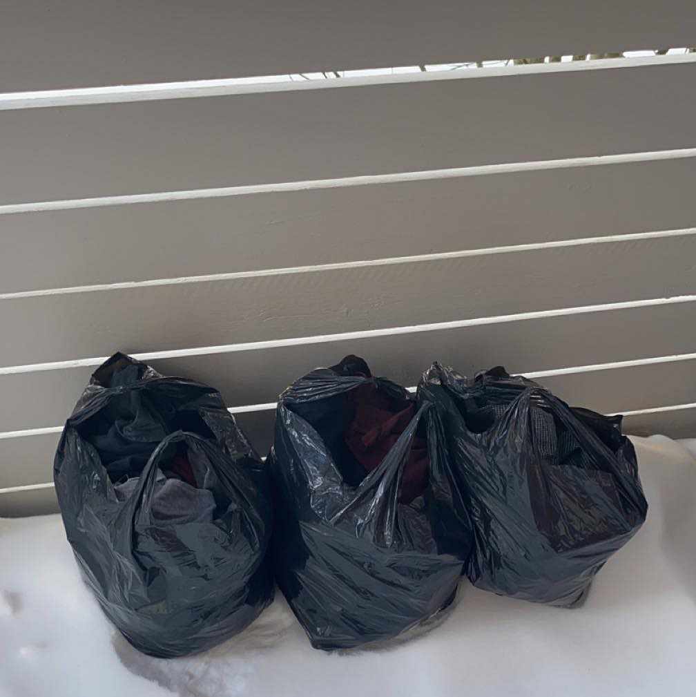image of Skänker män kläder M o L - Huddinge