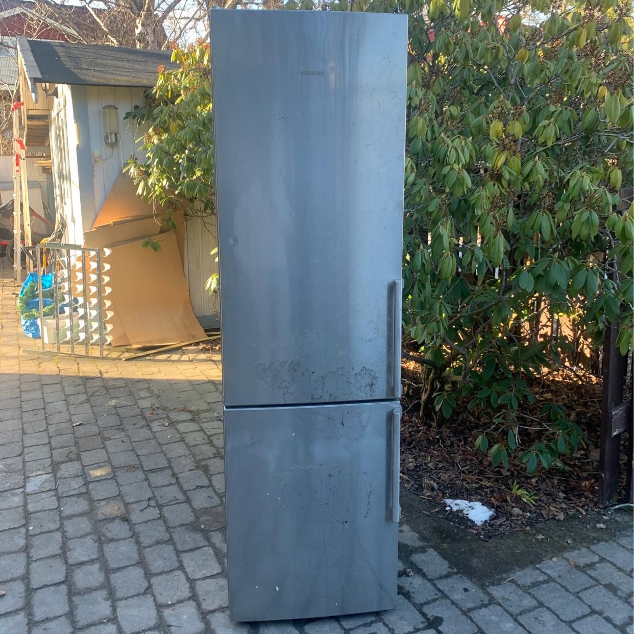 image of Refrigerator and garden - Farsta